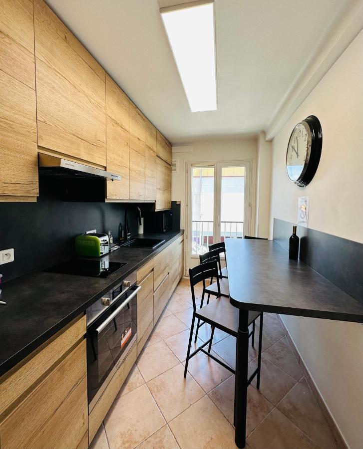 The Nice - 3 Rooms, 3Air Cond, 3Tv, 3Fans, 2 Wc, Wifi Everywhere 5Min Aeroport, Train, Beach, 1Min Tram, 15 Min Centre, Port, Parking Possible Zewnętrze zdjęcie